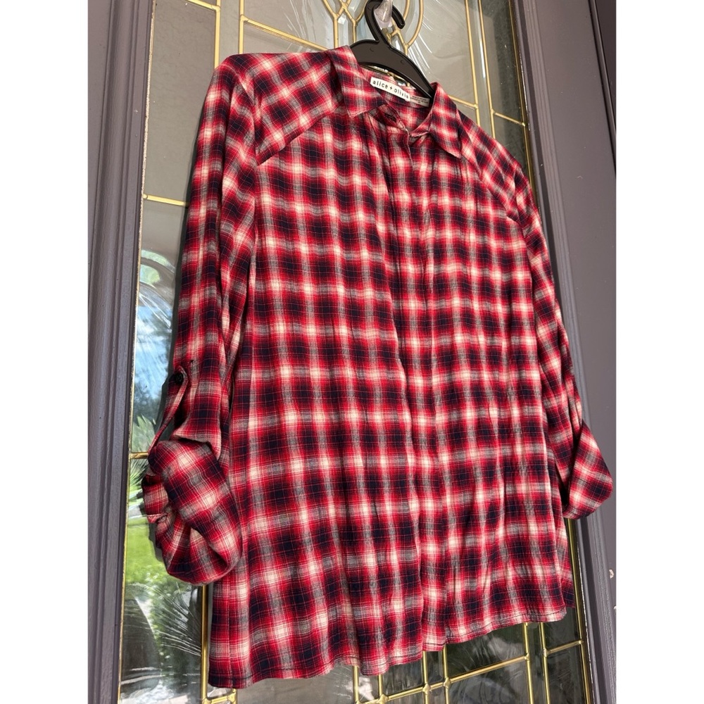Alice + Olivia Glenna Red Plaid roll cuff shirt SM. Excellent condition - Picture 3 of 6